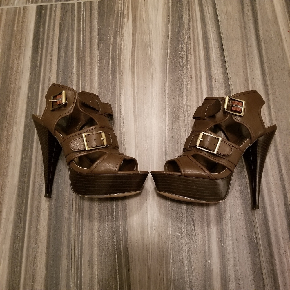 Guess Women's Brown Platform Stiletto Size 8.5
